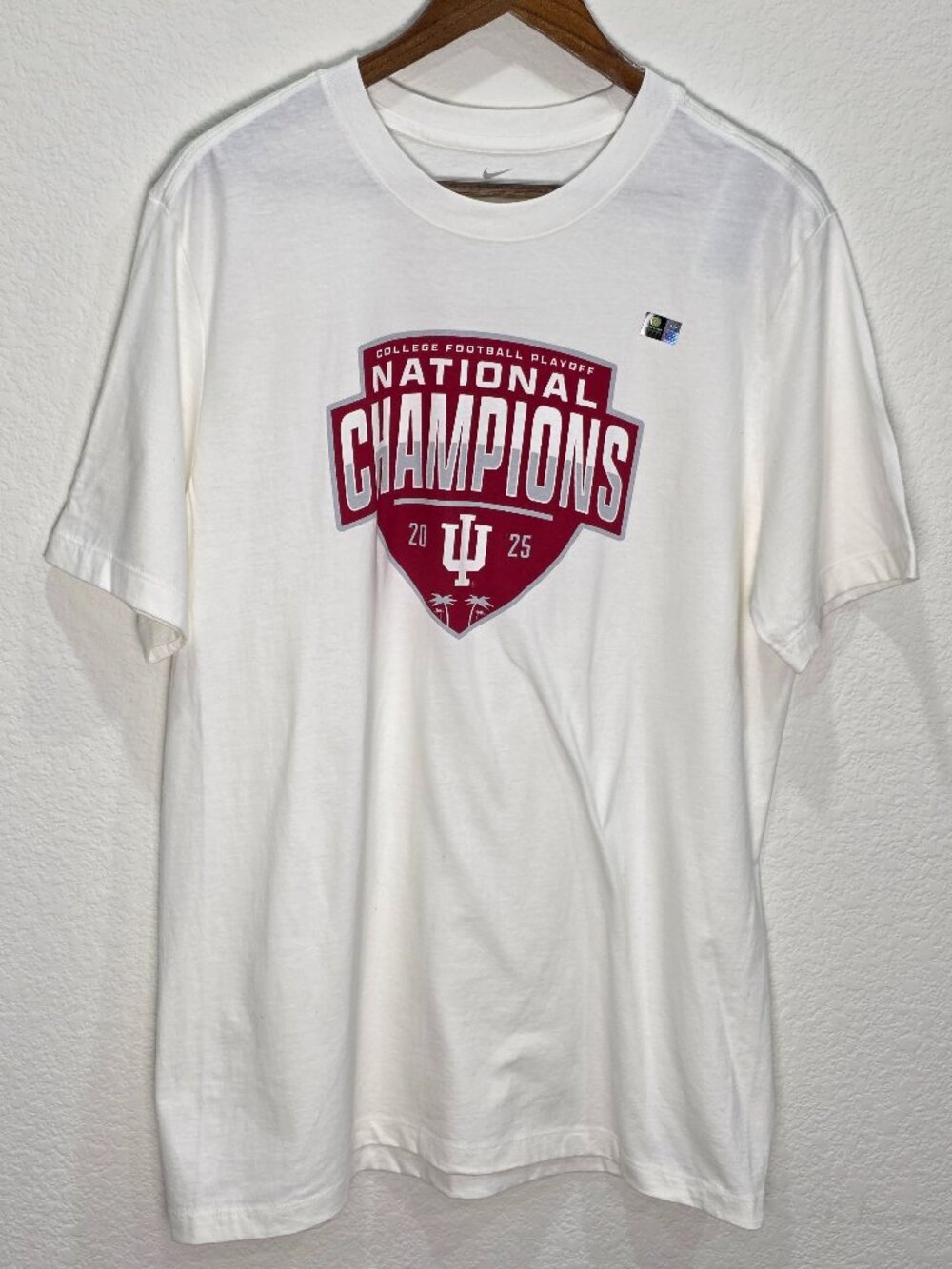 NWT Nike Indiana Hoosiers 2025 National Champions CFP Shirt Large - Picture 1 of 12